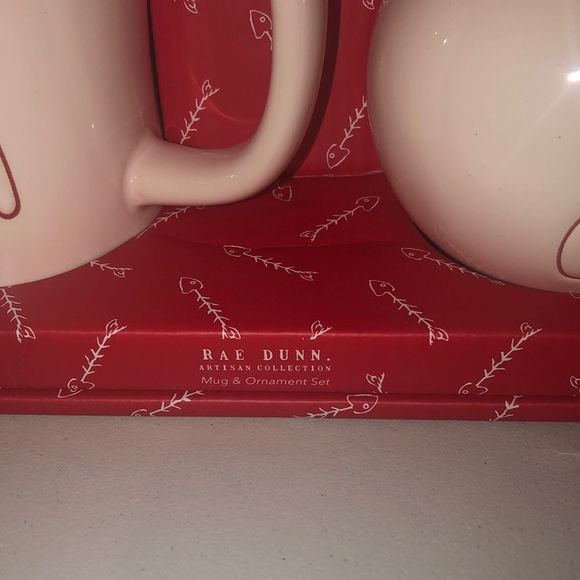 RAE DUNN MERRY CATMAS 🐾 & SANTA CLAWS 🐾 set - Picture 4 of 4